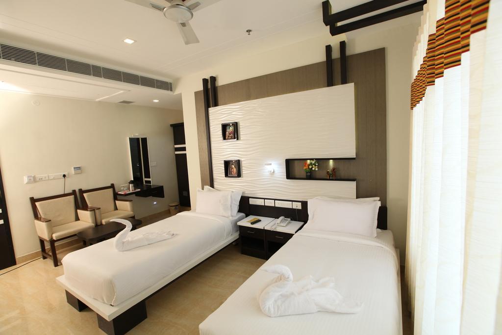 Hotel MMR Gardens Madurai Exterior foto
