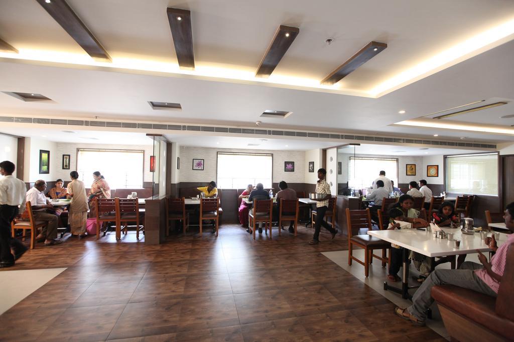 Hotel MMR Gardens Madurai Exterior foto