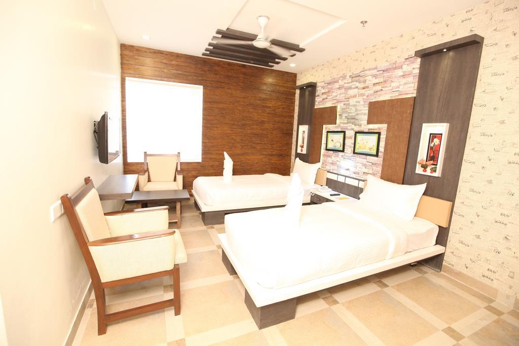 Hotel MMR Gardens Madurai Exterior foto