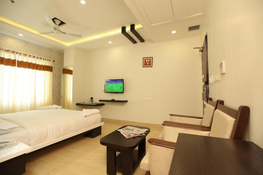 Hotel MMR Gardens Madurai Exterior foto